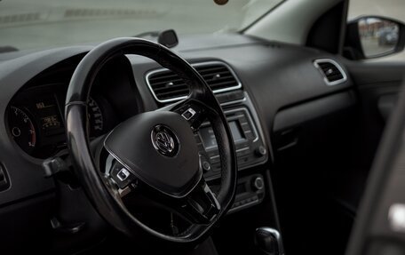 Volkswagen Polo VI (EU Market), 2017 год, 1 100 000 рублей, 5 фотография