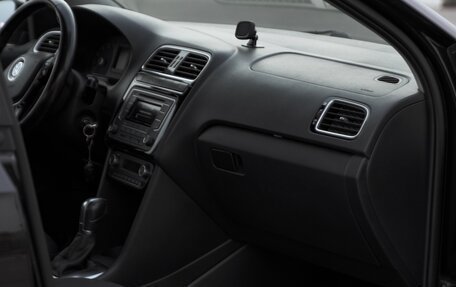 Volkswagen Polo VI (EU Market), 2017 год, 1 100 000 рублей, 14 фотография