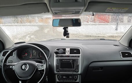 Volkswagen Polo VI (EU Market), 2016 год, 1 000 000 рублей, 7 фотография