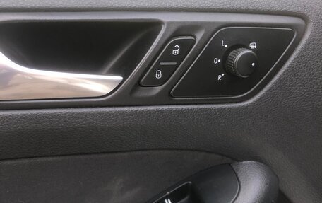 Volkswagen Jetta VI, 2012 год, 1 100 000 рублей, 10 фотография