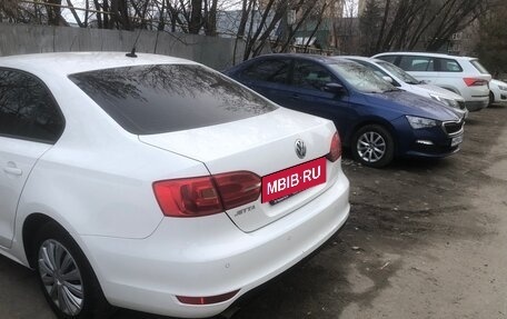 Volkswagen Jetta VI, 2012 год, 1 100 000 рублей, 4 фотография