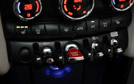 MINI Hatch, 2019 год, 2 399 000 рублей, 22 фотография