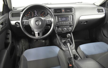 Volkswagen Jetta VI, 2013 год, 943 100 рублей, 6 фотография
