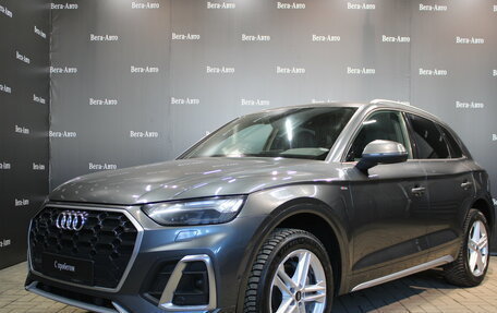 Audi Q5, 2021 год, 4 400 000 рублей, 1 фотография