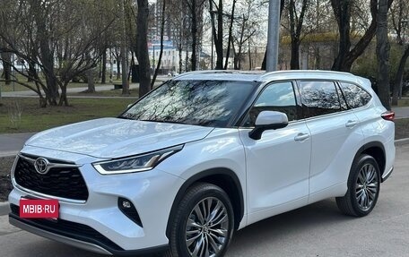 Toyota Highlander, 2025 год, 4 600 000 рублей, 1 фотография