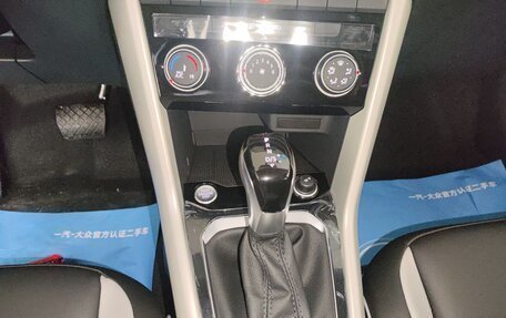 Volkswagen T-Roc I, 2026 год, 2 800 000 рублей, 16 фотография