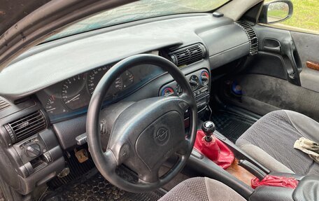 Opel Omega B, 1994 год, 80 000 рублей, 5 фотография