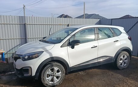 Renault Kaptur I рестайлинг, 2018 год, 1 099 000 рублей, 3 фотография