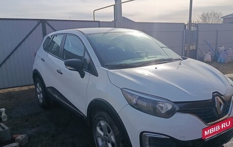 Renault Kaptur I рестайлинг, 2018 год, 1 099 000 рублей, 2 фотография