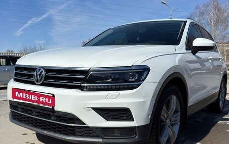 Volkswagen Tiguan II, 2017 год, 2 790 000 рублей, 10 фотография