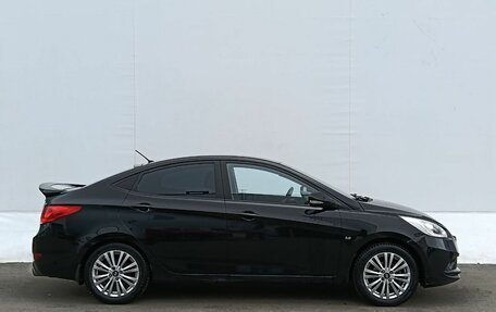 Hyundai Solaris II рестайлинг, 2013 год, 950 000 рублей, 4 фотография
