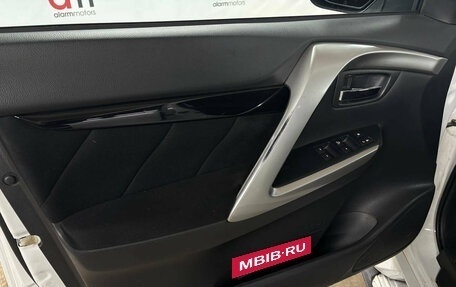 Mitsubishi Pajero Sport III рестайлинг, 2018 год, 2 799 000 рублей, 17 фотография