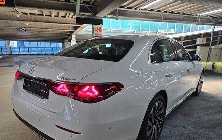 Mercedes-Benz E-Класс, 2026 год, 10 900 000 рублей, 4 фотография