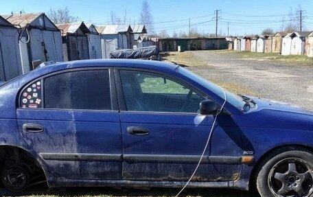 Toyota Avensis III рестайлинг, 1999 год, 150 000 рублей, 3 фотография