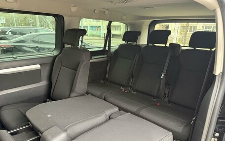 Peugeot Traveller I, 2020 год, 2 690 000 рублей, 11 фотография