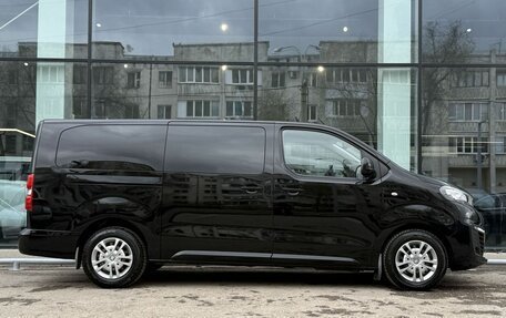 Peugeot Traveller I, 2020 год, 2 690 000 рублей, 4 фотография