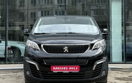 Peugeot Traveller I, 2020 год, 2 690 000 рублей, 2 фотография