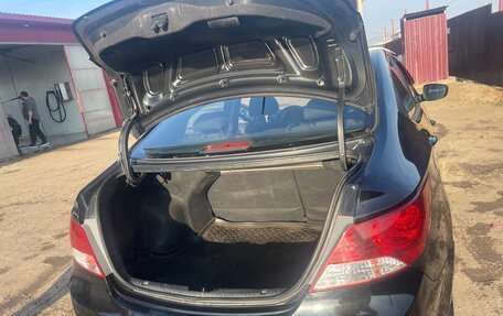 Hyundai Solaris II рестайлинг, 2013 год, 670 000 рублей, 9 фотография