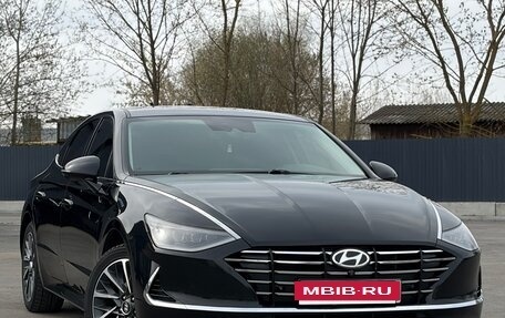 Hyundai Sonata VIII, 2020 год, 2 630 000 рублей, 2 фотография