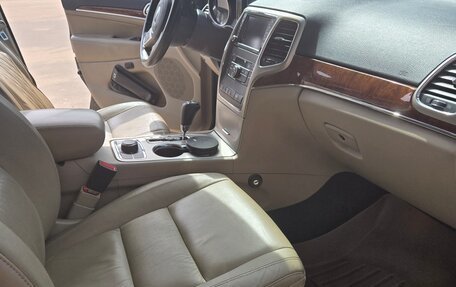 Jeep Grand Cherokee, 2012 год, 2 300 000 рублей, 14 фотография