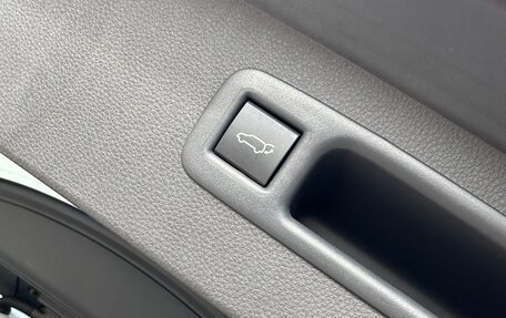 Toyota Highlander, 2025 год, 4 600 000 рублей, 16 фотография