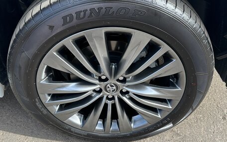 Toyota Highlander, 2025 год, 4 600 000 рублей, 34 фотография