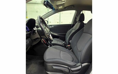 Hyundai Solaris II рестайлинг, 2014 год, 1 149 000 рублей, 11 фотография