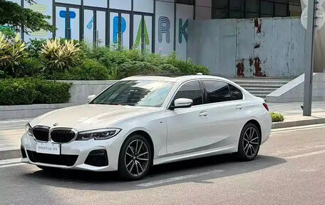 BMW 3 серия, 2022 год, 1 947 000 рублей, 2 фотография