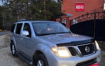 Nissan Pathfinder, 2012 год, 1 050 000 рублей, 1 фотография