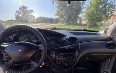 Ford Focus IV, 2002 год, 257 000 рублей, 9 фотография