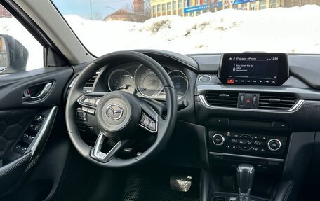 Mazda 6, 2016 год, 1 350 000 рублей, 6 фотография