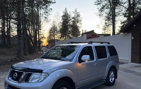 Nissan Pathfinder, 2012 год, 1 050 000 рублей, 8 фотография