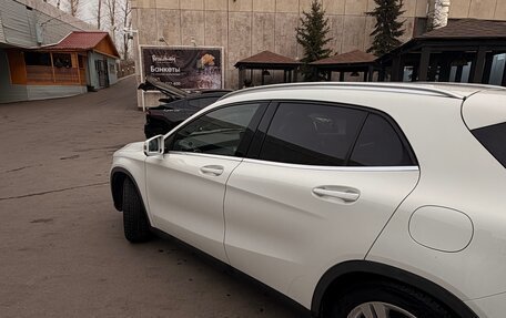 Mercedes-Benz GLA, 2016 год, 1 600 000 рублей, 5 фотография