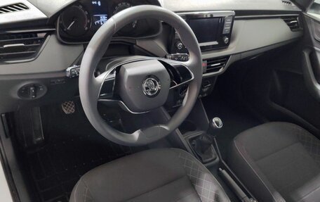 Skoda Rapid II, 2020 год, 1 650 000 рублей, 12 фотография