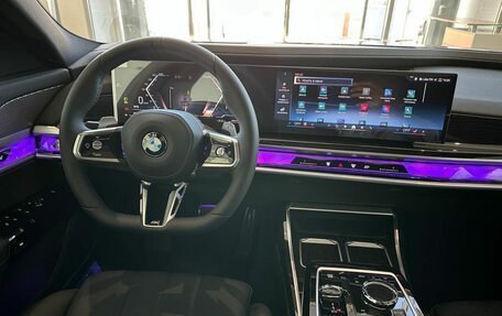 BMW 7 серия, 2025 год, 14 700 000 рублей, 19 фотография