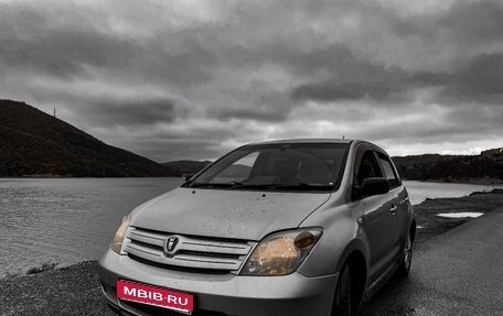 Toyota Ist II, 2002 год, 560 000 рублей, 1 фотография