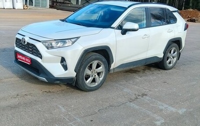 Toyota RAV4, 2021 год, 3 600 000 рублей, 1 фотография