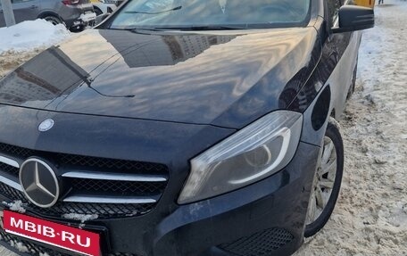 Mercedes-Benz A-Класс, 2013 год, 1 200 000 рублей, 1 фотография