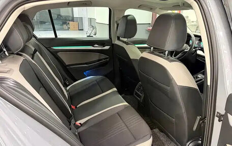 Volkswagen Golf VIII, 2021 год, 1 257 700 рублей, 12 фотография