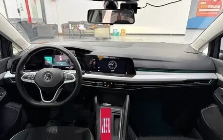 Volkswagen Golf VIII, 2021 год, 1 257 700 рублей, 9 фотография