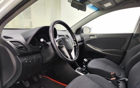 Hyundai Solaris II рестайлинг, 2016 год, 949 000 рублей, 20 фотография