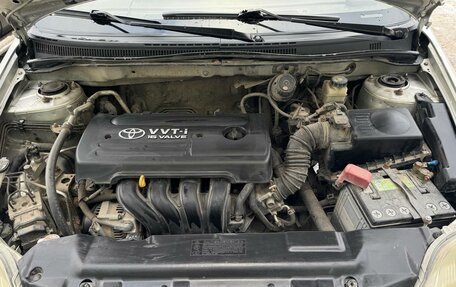 Toyota Corolla, 2004 год, 450 000 рублей, 5 фотография