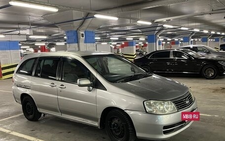 Nissan Liberty, 2001 год, 265 000 рублей, 2 фотография