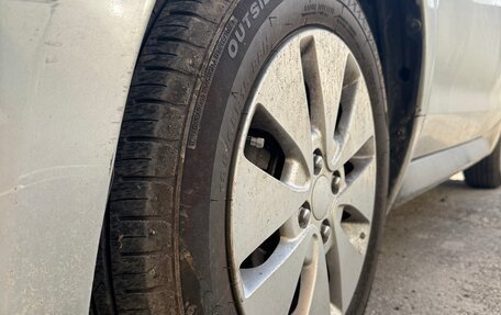 Toyota Ist II, 2002 год, 560 000 рублей, 14 фотография
