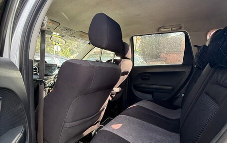 Toyota Ist II, 2002 год, 560 000 рублей, 22 фотография