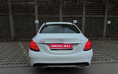 Mercedes-Benz C-Класс, 2015 год, 2 750 000 рублей, 11 фотография