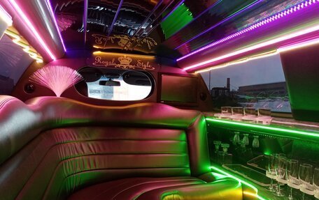 Lincoln Town Car III рестайлинг, 2007 год, 1 690 000 рублей, 5 фотография