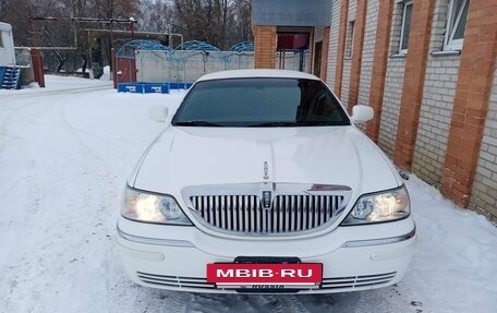Lincoln Town Car III рестайлинг, 2007 год, 1 690 000 рублей, 20 фотография