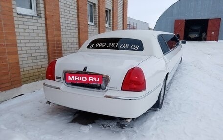 Lincoln Town Car III рестайлинг, 2007 год, 1 690 000 рублей, 18 фотография