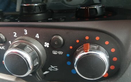 Renault Duster I рестайлинг, 2016 год, 1 349 000 рублей, 12 фотография